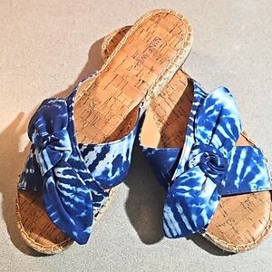 Nine West slides